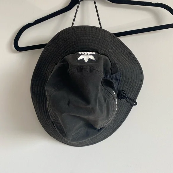 Adidas Black Bucket Hat Utility Bonnie - Picture 2 of 5